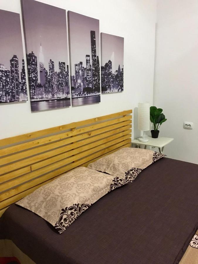Large Apartment City Centre Бухарест Экстерьер фото