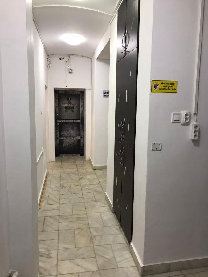 Large Apartment City Centre Бухарест Экстерьер фото